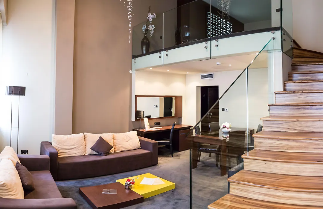 Cosmopolitan Hotel & Wellness-1